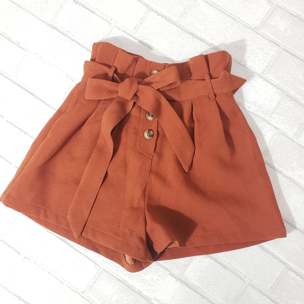 High Waisted paperbag twill shorts Tie Fro…